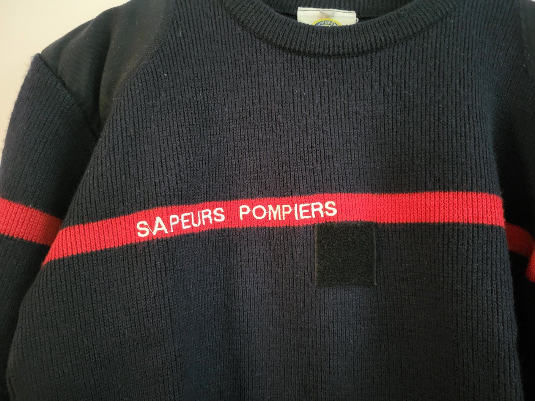 Maglioni & Felpe: Feuerwehr Pullover  / Uniform Sapeurs Pompiers – Usato da Langenthal venduto da baesa 2
