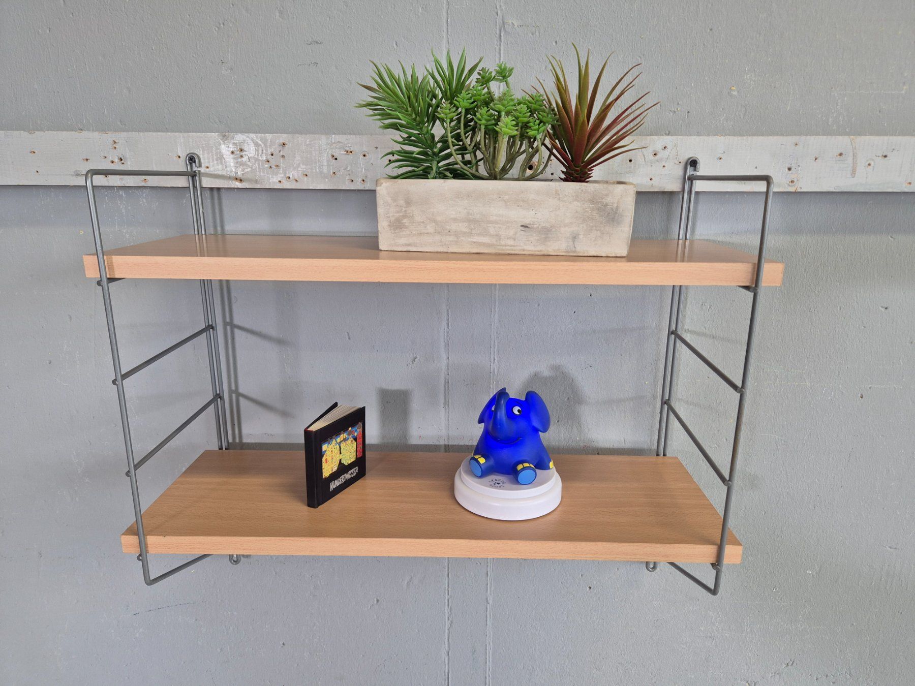Scaffali: String Style Regal Stringregal Shelf Wandregal Hängeregal – Usato da Nottwil venduto da Wondewa-Shop 1