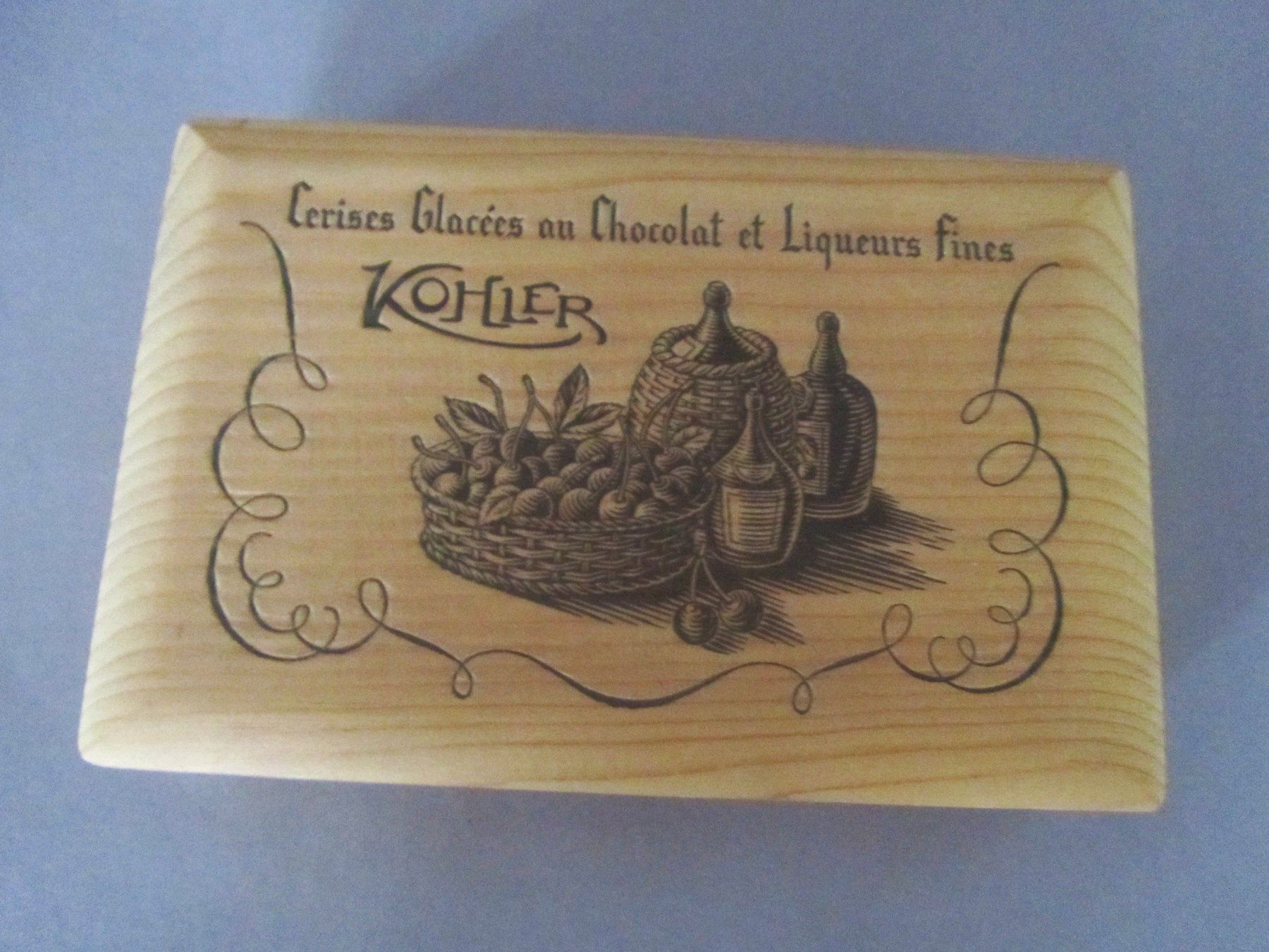 Portagioie: Vintage Holzschatulle, Chocolates Kohler! – Usato da Seengen venduto da mikelele