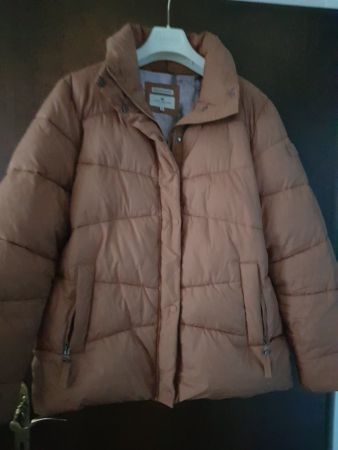 Tolle  Winter Jacke  von Tom Tailor