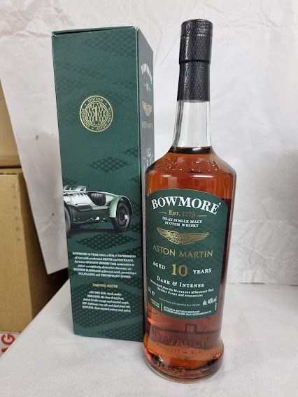 Bowmore Bevande alcoliche: 3 Whiskys "Bowmore ASTON MARTIN SET" Edition 1-3 – Nuovo e nell'imballaggio originale da Meggen venduto da baerli1976 3
