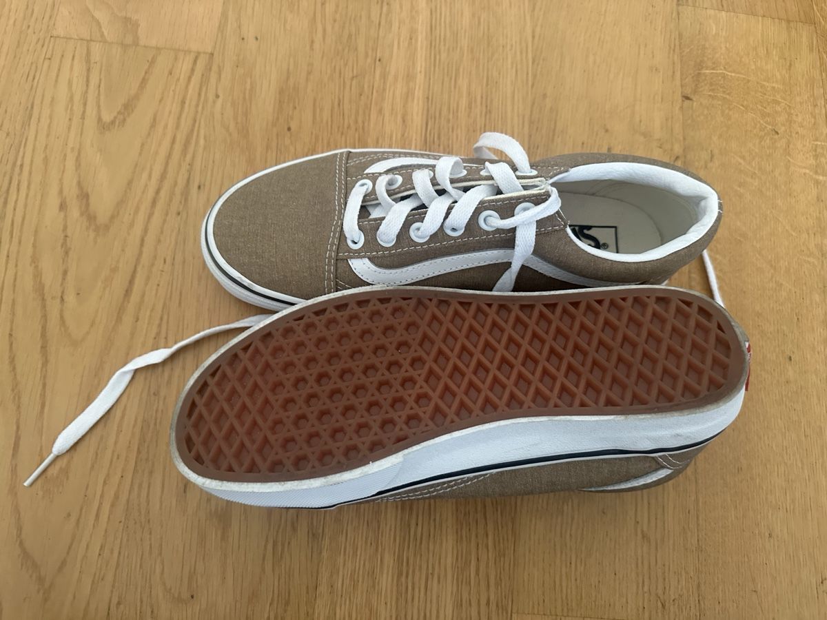 Vans Chaussures hommes: Vans Schuhe grösse 38 – Neuf (Voir description) à Reinach BL par Selinalodeh 2