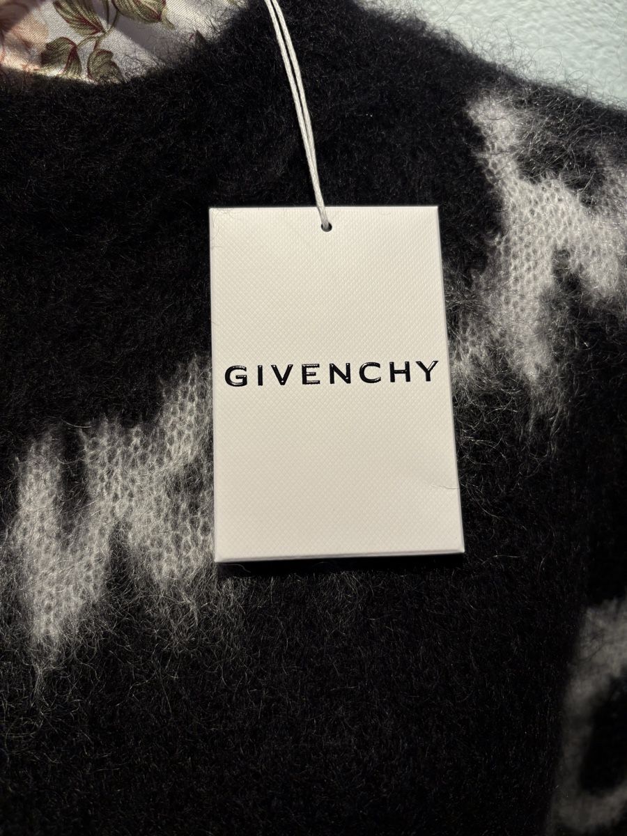 Givenchy Maglioni & Felpe: Givenchy Mohair Logo Sweater – Nuovo e nell'imballaggio originale da Pfäffikon SZ venduto da Netiretta 5