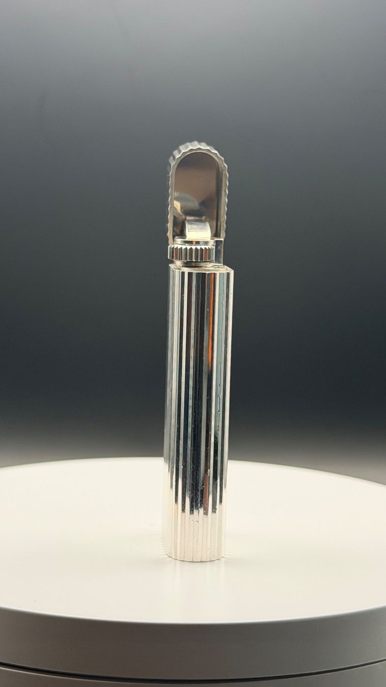 Cartier Feuerzeuge: Briquet must de Cartier – Gebraucht aus Onex von Blessup 2