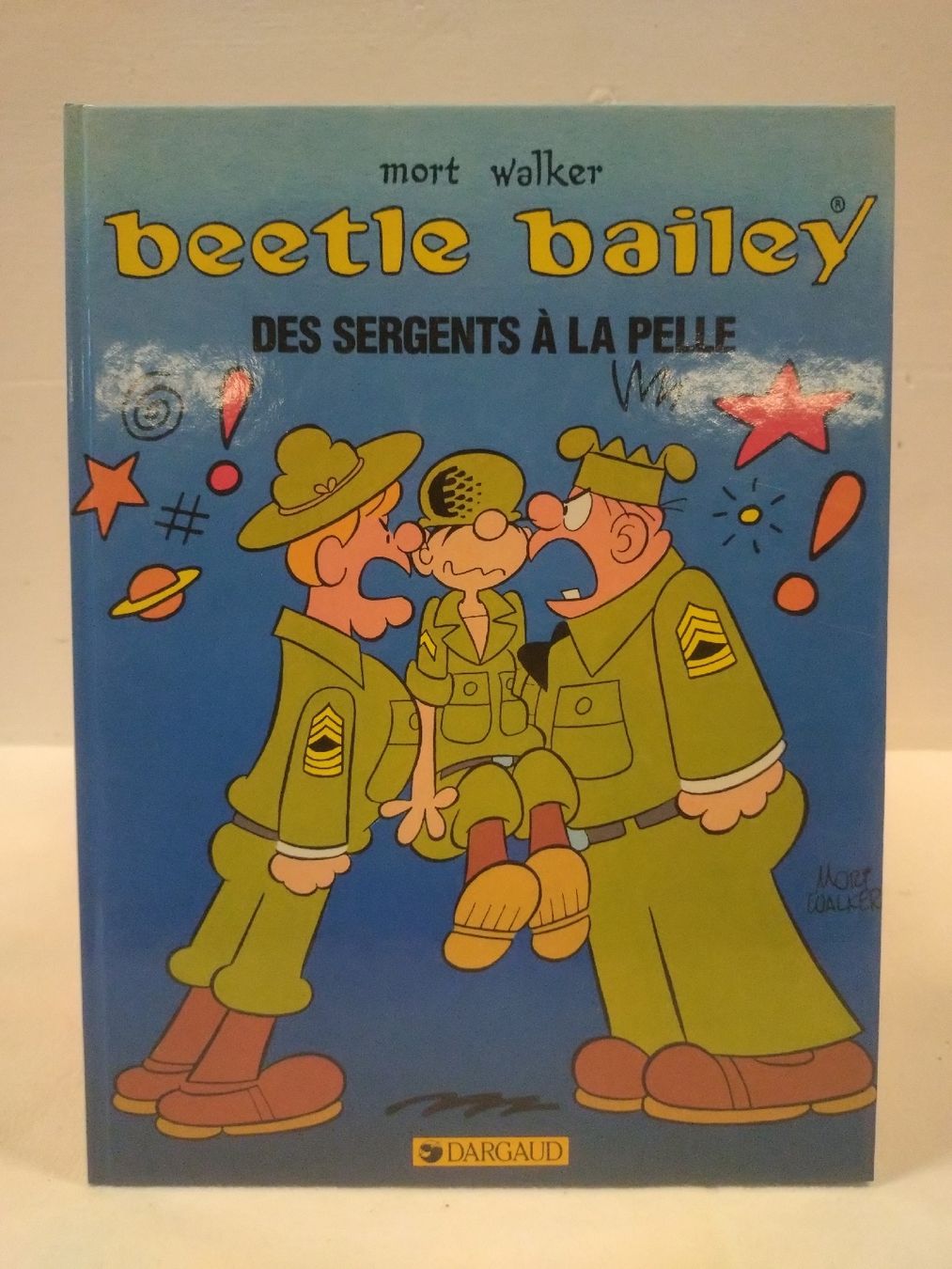 Fumetti: Beetle Bailey - Des Sergents à la pelle  EO  – Usato da Farvagny-le-Grand venduto da LaCaverne