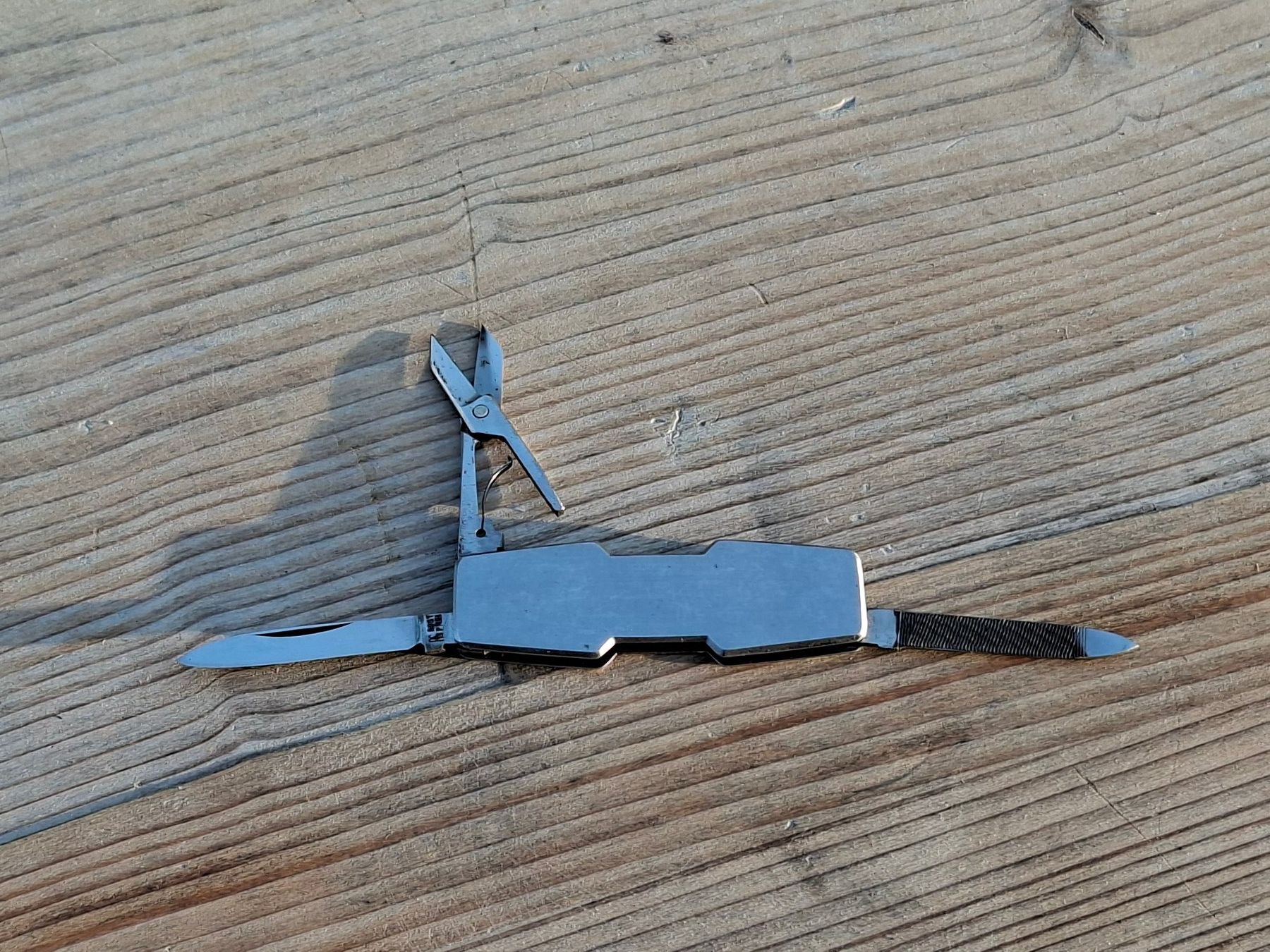 Taschenmesser: cooles qualitatives Taschenmesser Schere Klinge Nagelfeile – Gebraucht aus Brunnenthal von Strahler67 2