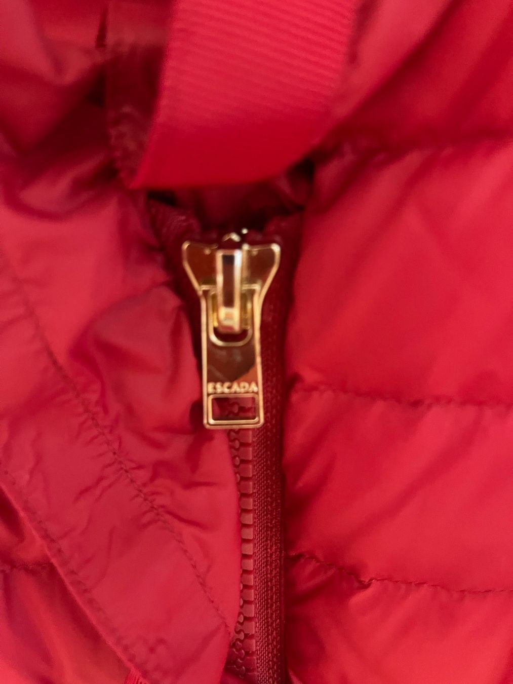 Max Mara Jacken: Max Mara Daunenjacke, CH Gr 40 – Gebraucht aus Dättwil AG von nika8810 6