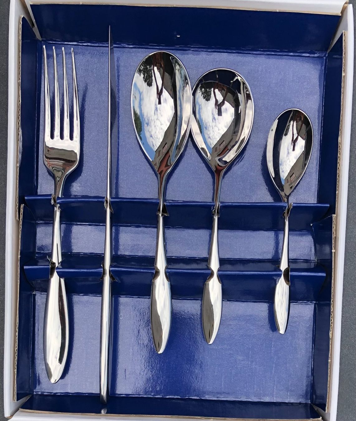 Set di posate: Besteckgarnitur – Nuovo e nell'imballaggio originale da Naefels venduto da Lenanae