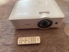 Acer Beamer H6518STi DLP-Projektor