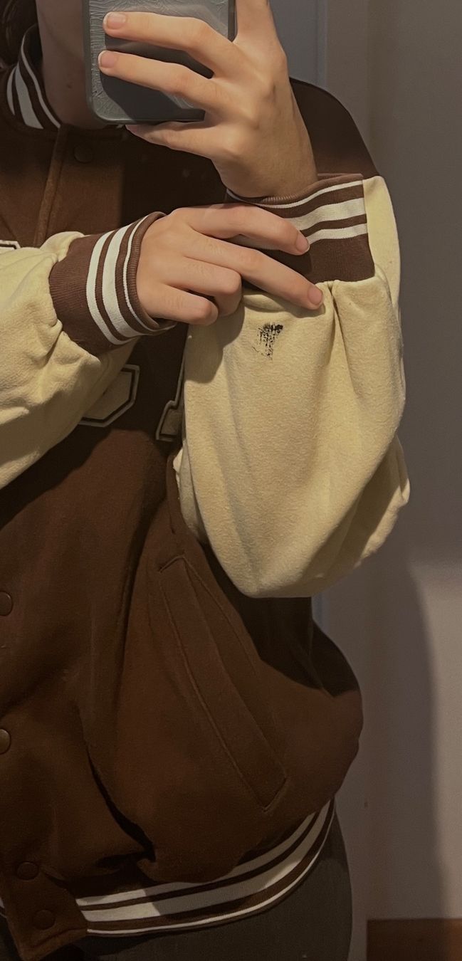 H&M Jacken: College Jacke – Gebraucht aus Zürich von man_nq66 2