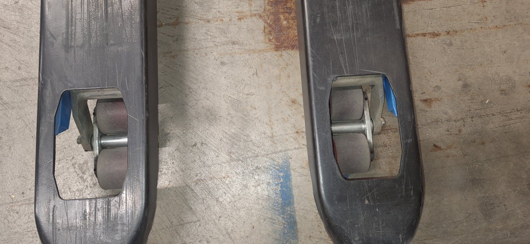 Carrelli elevatori e a forche: Hubwagen 2000kg Rolli mit Wage – Usato da Oberriet SG venduto da Poketcm 5