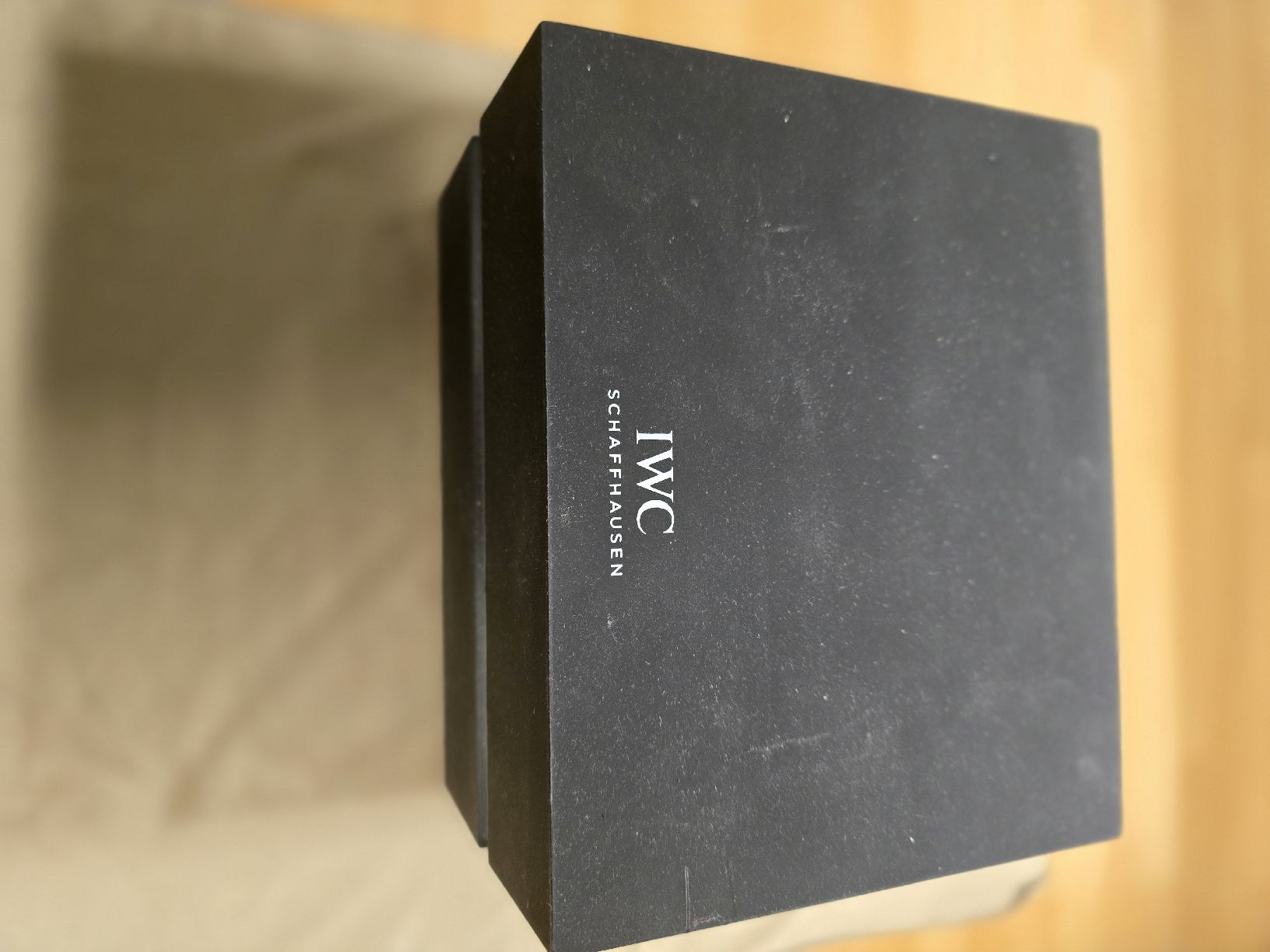 IWC Boîtes de montres: IWC box Medium – D'occasion à S. Antonino par paoloc1842 1