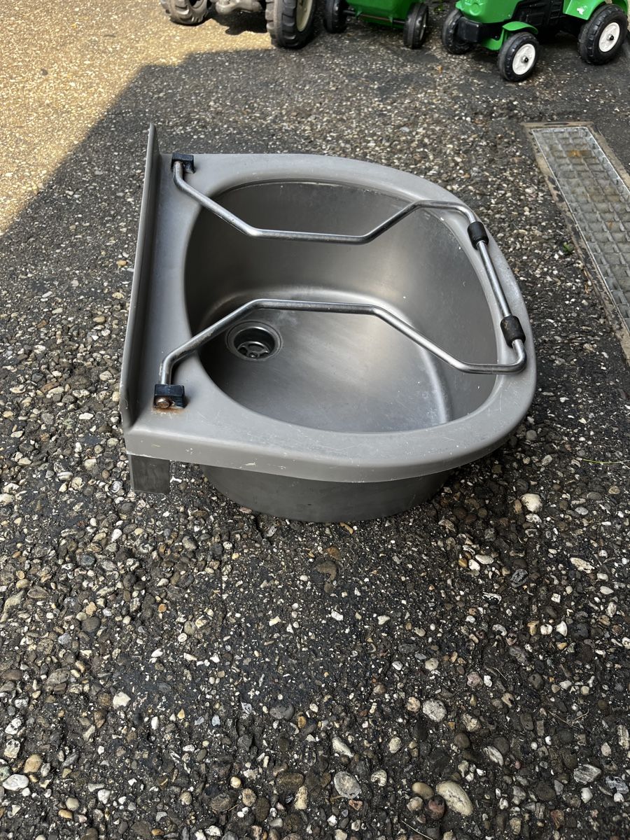 Lavabi & lavandini: Ausgussbecken Edelstahl – Usato da Safenwil venduto da Shelby001 1