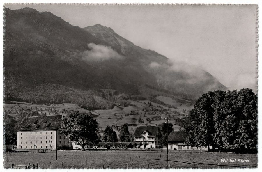 Cartoline postali: Wil bei Stans mit Kaserne, um 1935-40 – Usato da Frauenfeld venduto da POML