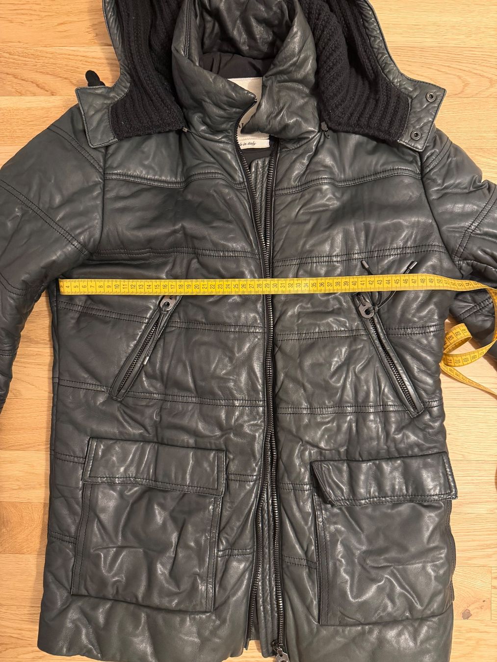 Bally Jacken: Bally Winter Jacke - Gr. M/L – Neu (gemäss Beschreibung) aus Zug von pav_q5f7 4