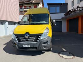 Renault Master Kastenwagen gelb 2017 mit Problemen