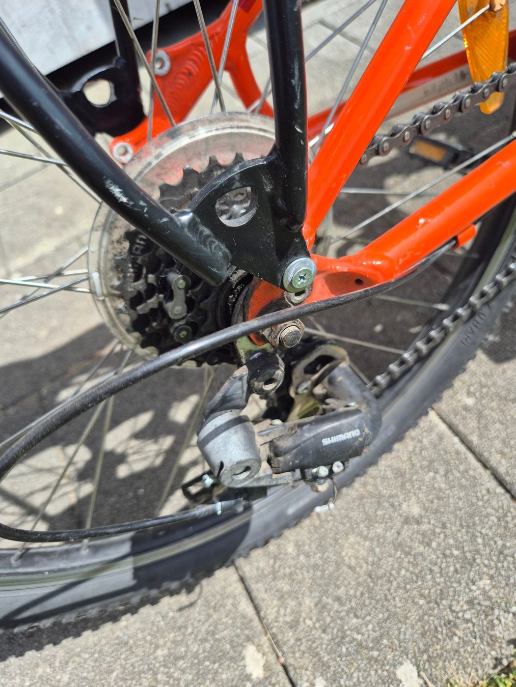 Specialized Biciclette: Specialized Hotrock 24" Kindervelo – Usato da Madiswil venduto da spares 9