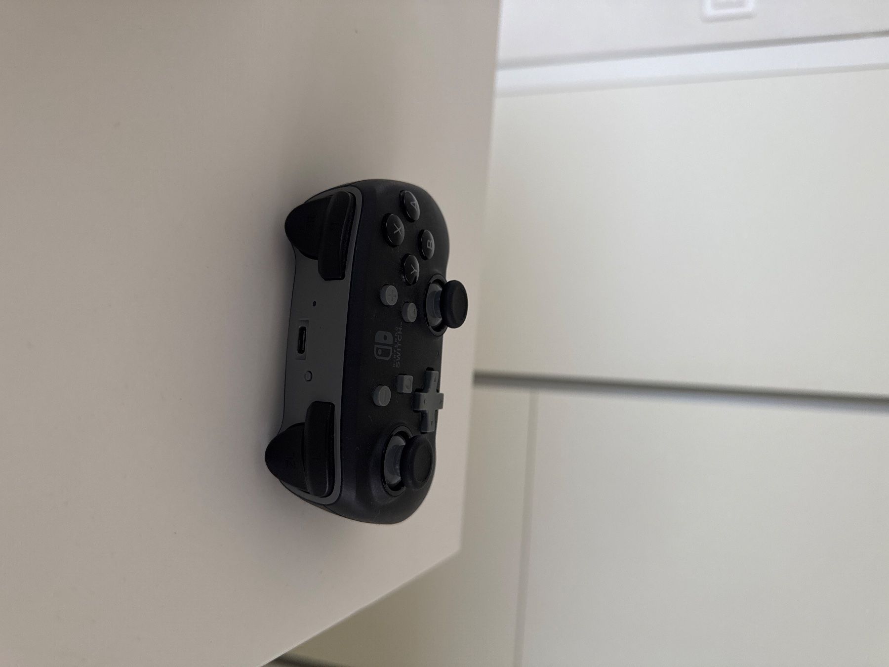 Nintendo Console: Controller Nintendo Switch schwarz – Usato da Adliswil venduto da mor_fam 2