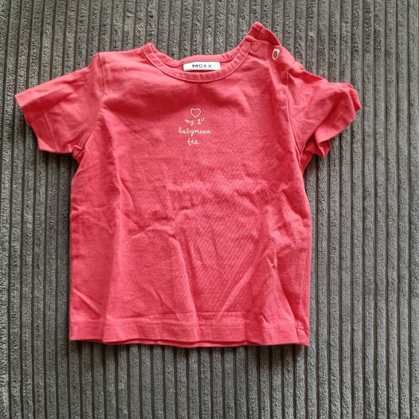 Camicette, T-shirt & Top: T-Shirt Grösse 62 – Usato da Jaberg venduto da urig17.