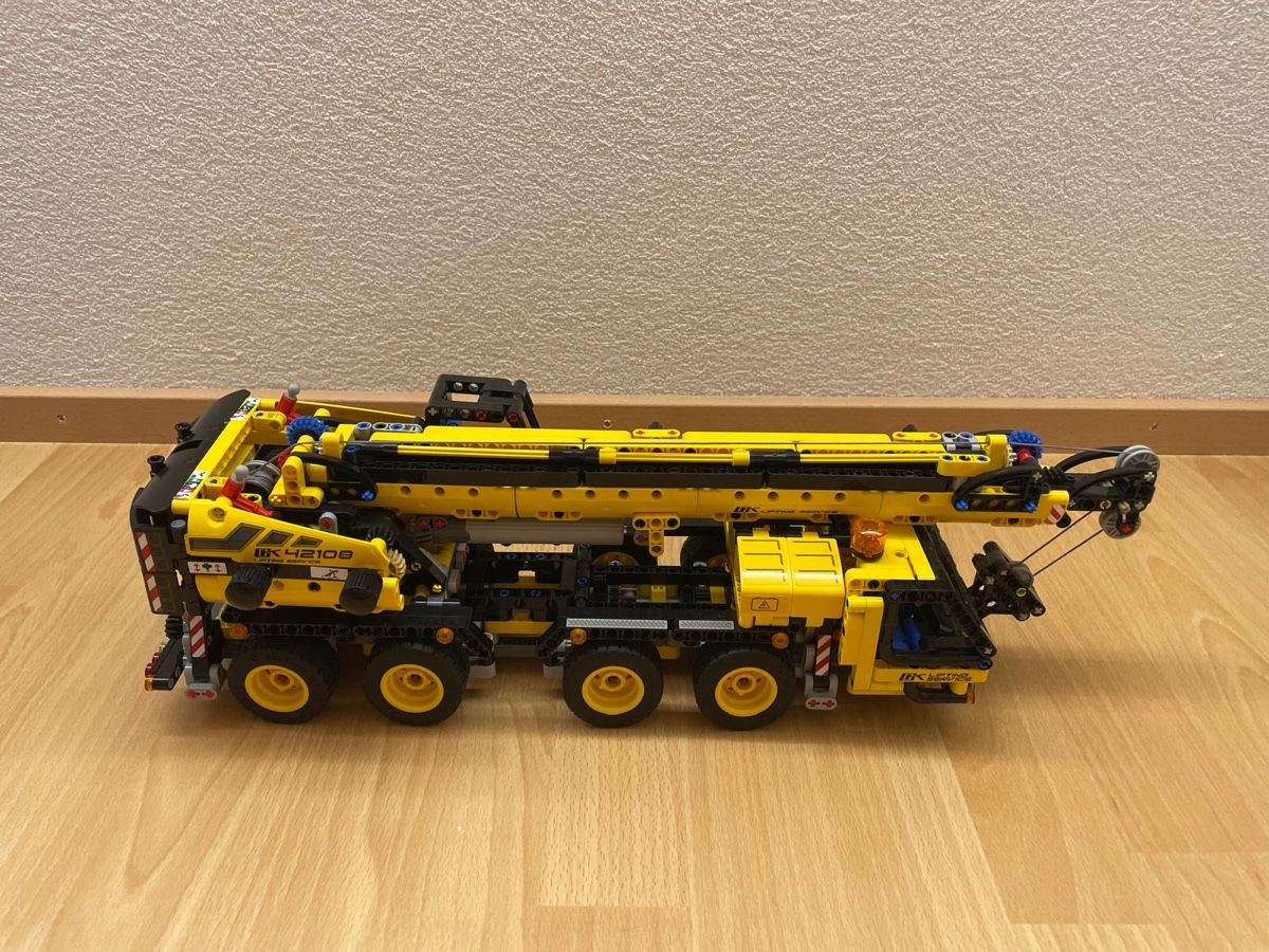 Lego Spielzeuge: Lego Technic Kran-LKW 42108 ab 1.- – Gebraucht aus Fischingen von black_flat6 2