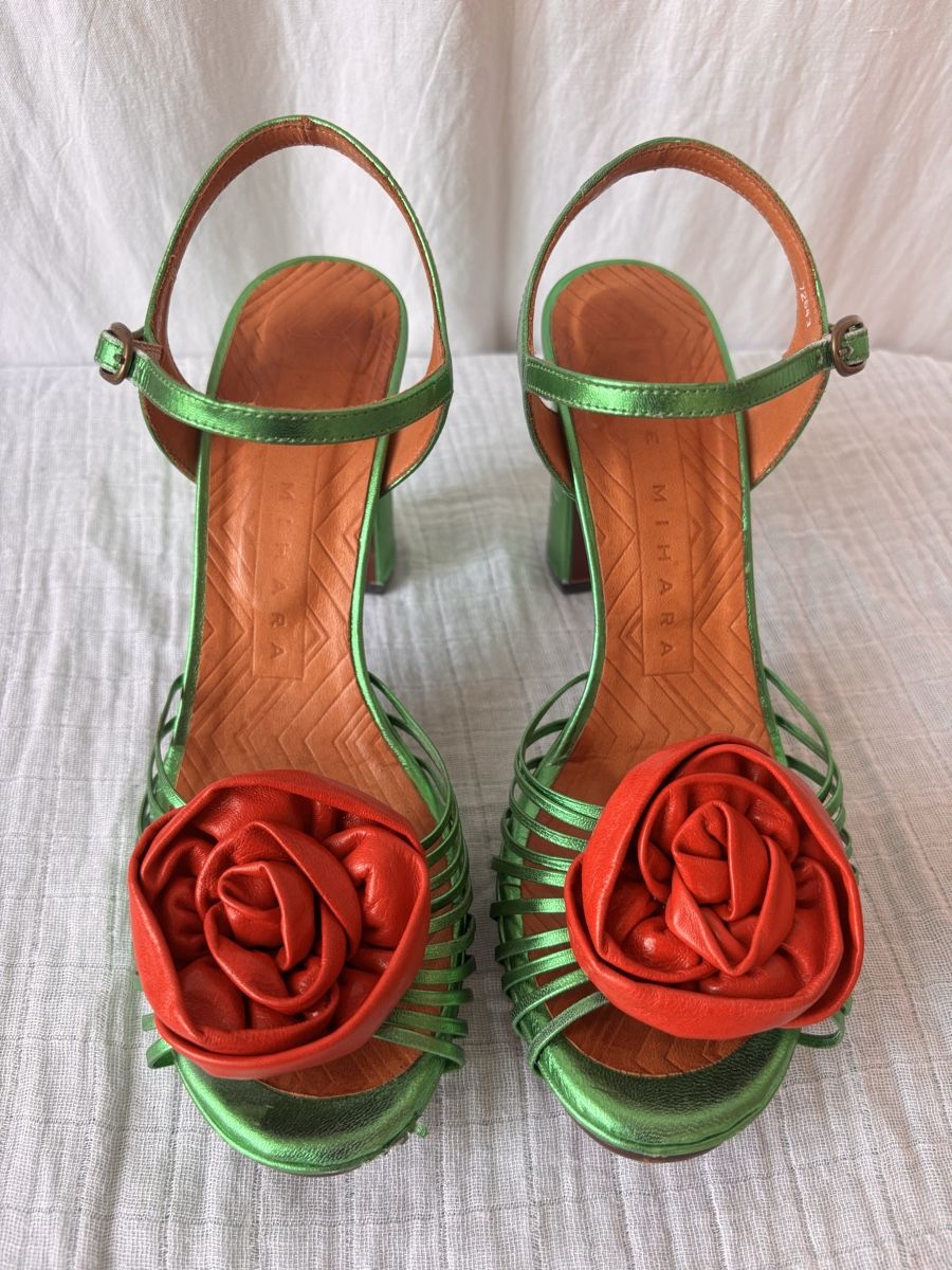 Chie Mihara Scarpe da uomo: Escarpins Chie Mihara 38 – Usato da La Chaux de Fonds venduto da vic_gr9h