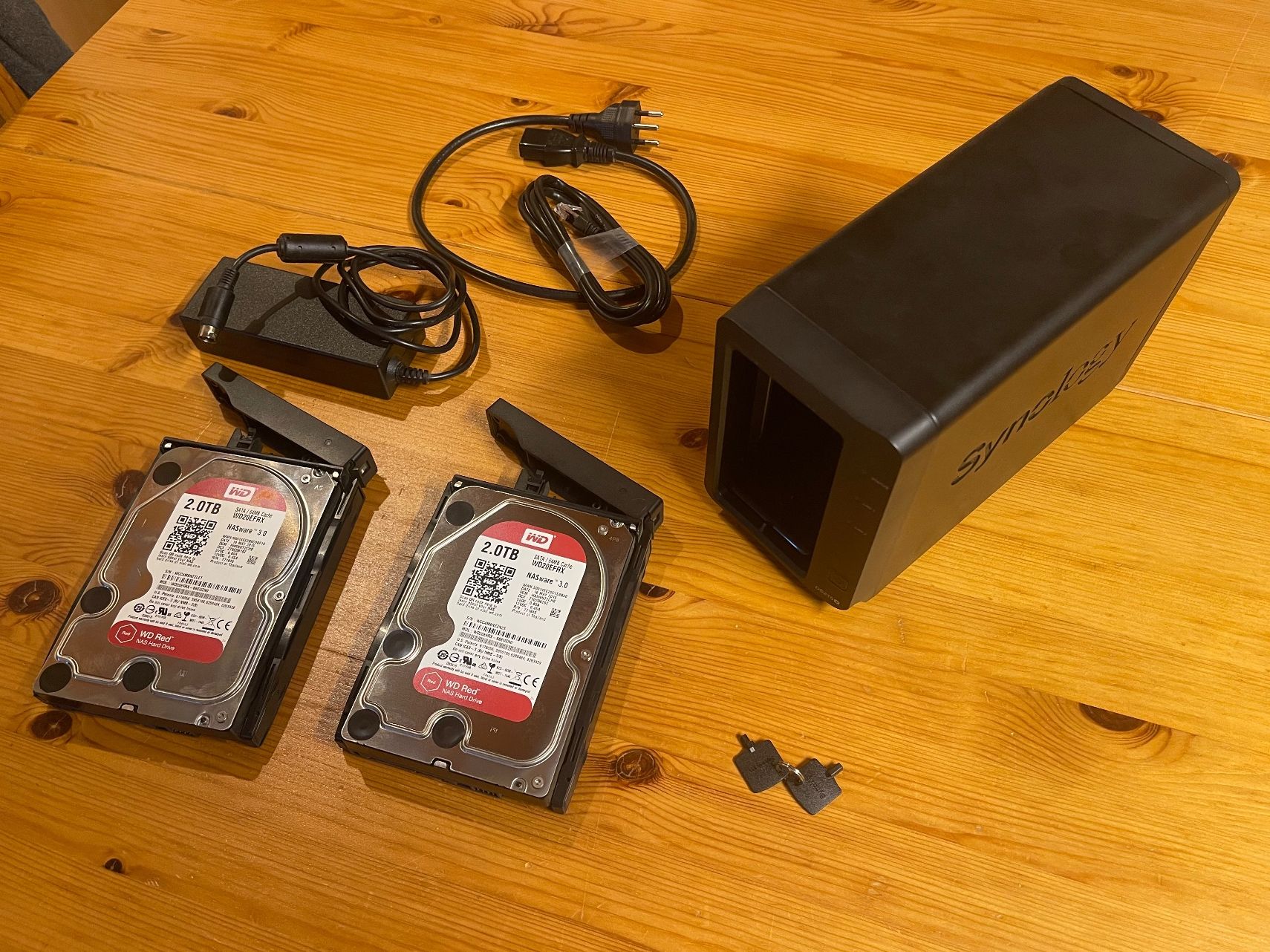 Synology Server: Synology DS215+ (2 x 2TB) – Usato da Böbikon venduto da pxtr 1