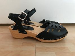 Neue, schwarze Go Green Berlin Sandalen, Cloggs, 38 & 40