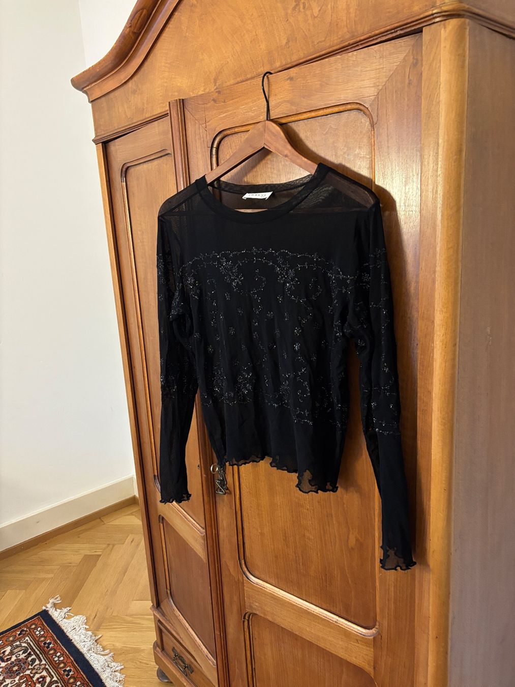 Top: Bianca Schwarzes Top - Nylon, durchsichtig Glitzer – Usato da Zürich venduto da ElaLeonEla 3