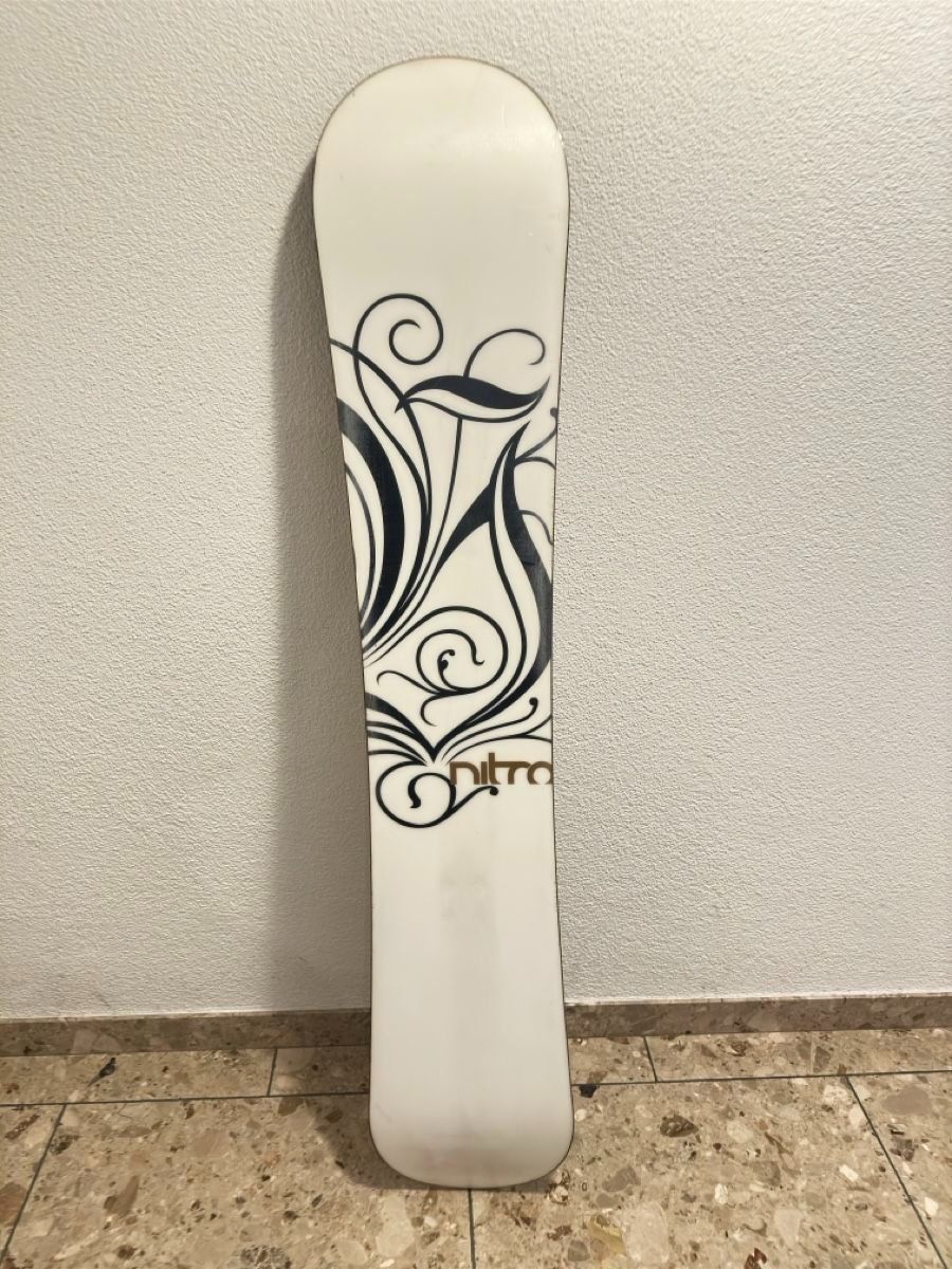 Boards: Nitro Snowboard Grösse 142 – D'occasion à Andelfingen par M4you 2