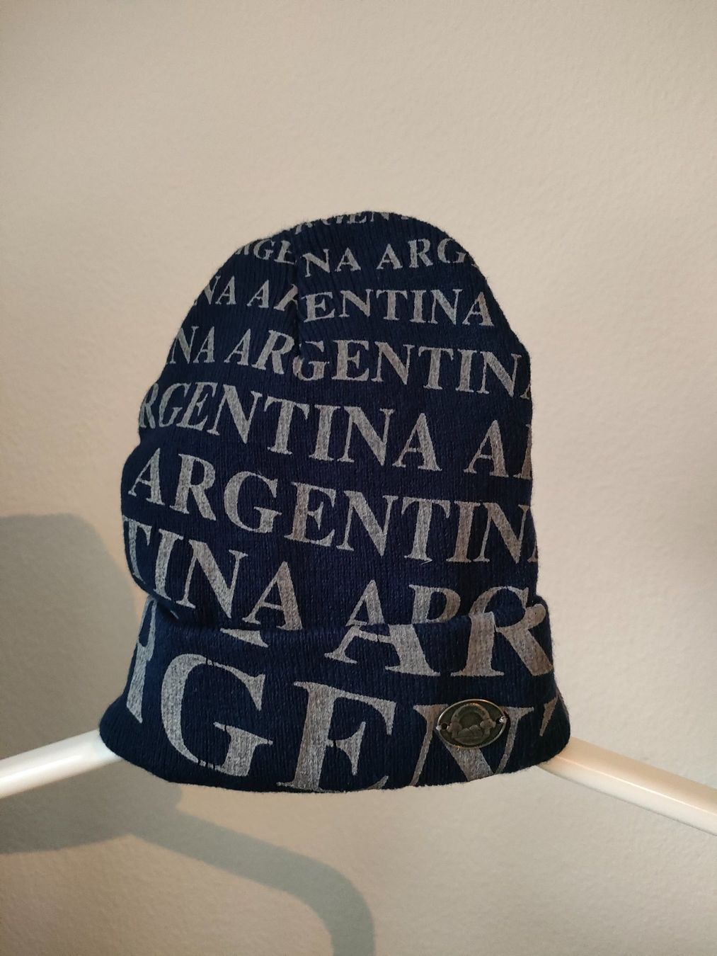 Copricapi, berretti & cappellini: Wunderschöne argentinische Mütze blau – Nuovo (secondo la descrizione) da Dietikon venduto da MJ_Sporting 2