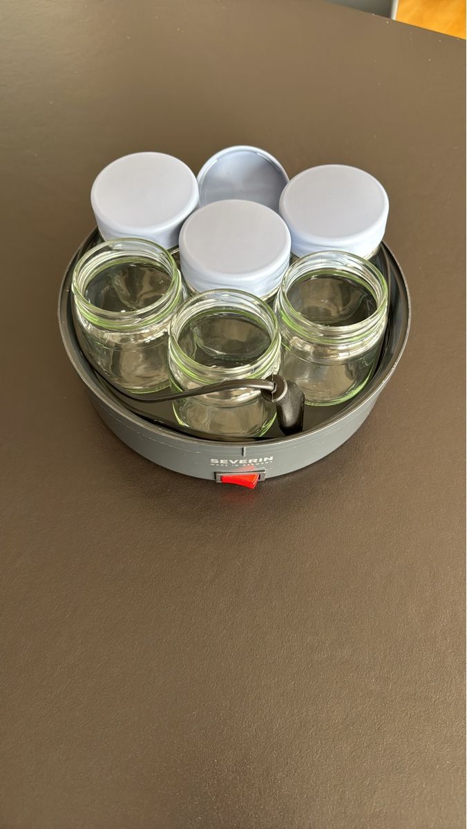 Elettrodomestici da cucina: Severin Joghurtbereiter JG 3516 - Inkl. 6 Gläser – Usato da Turgi venduto da Marcobamert