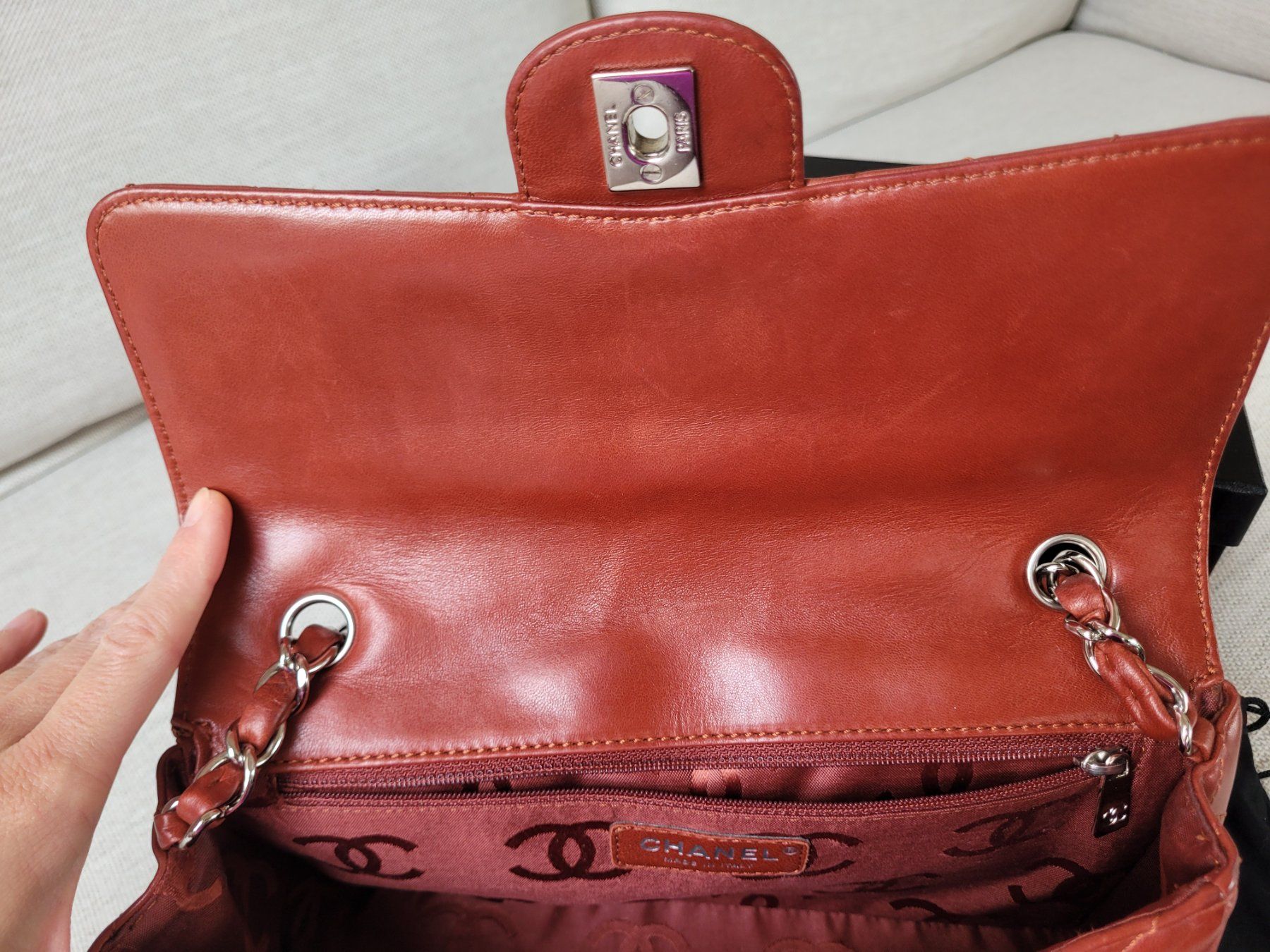 Chanel Borse da donna: Sac Chanel medium timeless clouté – Usato da Bussigny venduto da Gbkit 8