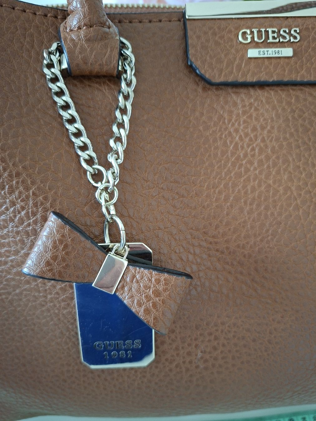 Guess Borse da donna: Sac à main Guess marron, – Usato da Renens VD venduto da ser_j2fn 4