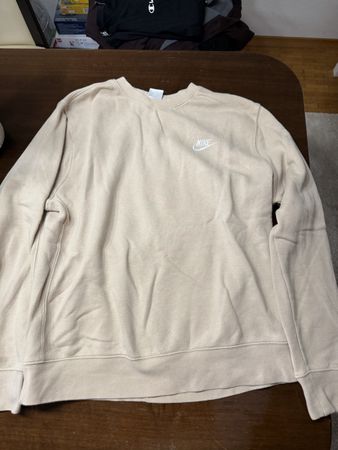 Sweatshirt Nike beige taille M en bon état général