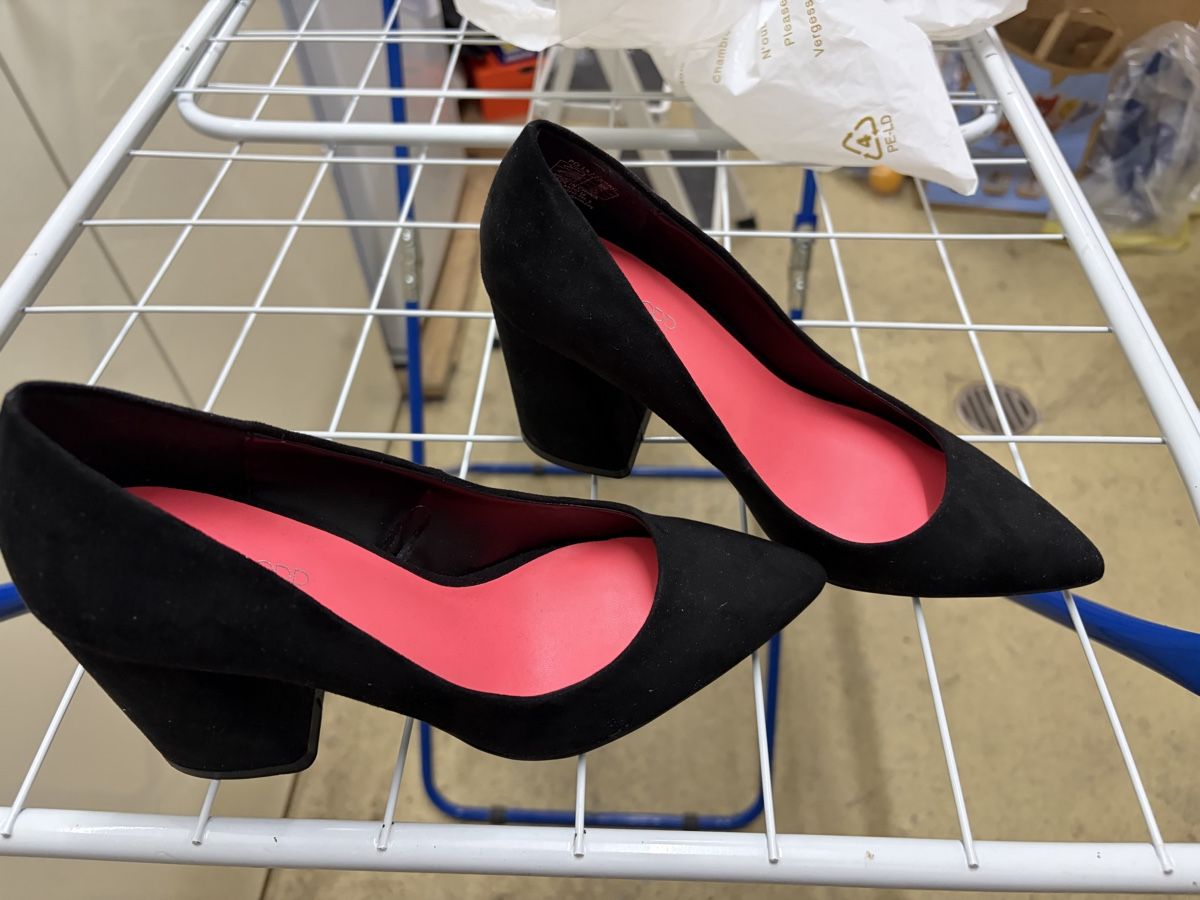 Scarpe da donna: Even & Odd Pumps Gr 36 wie neu – Nuovo (secondo la descrizione) da Wiler b. Seedorf venduto da Suenneli1980 2