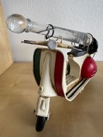 Modell Vespa mit Grappa