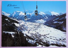 Klosters - Dorf und Platz mit Madrisa-Bahn
