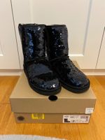 UGG Classic Short, Schwarz Pailletten, Damen Gr. 38