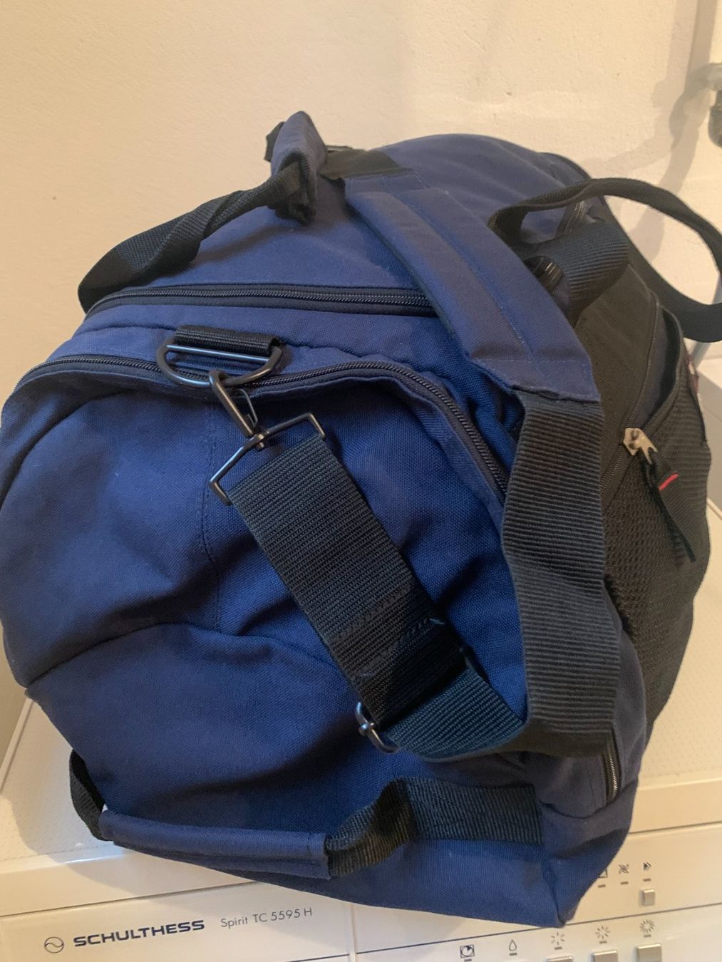 Eastpak Borse: Sac de voyage Eastpak – Usato da Senarclens venduto da Astra0759 1