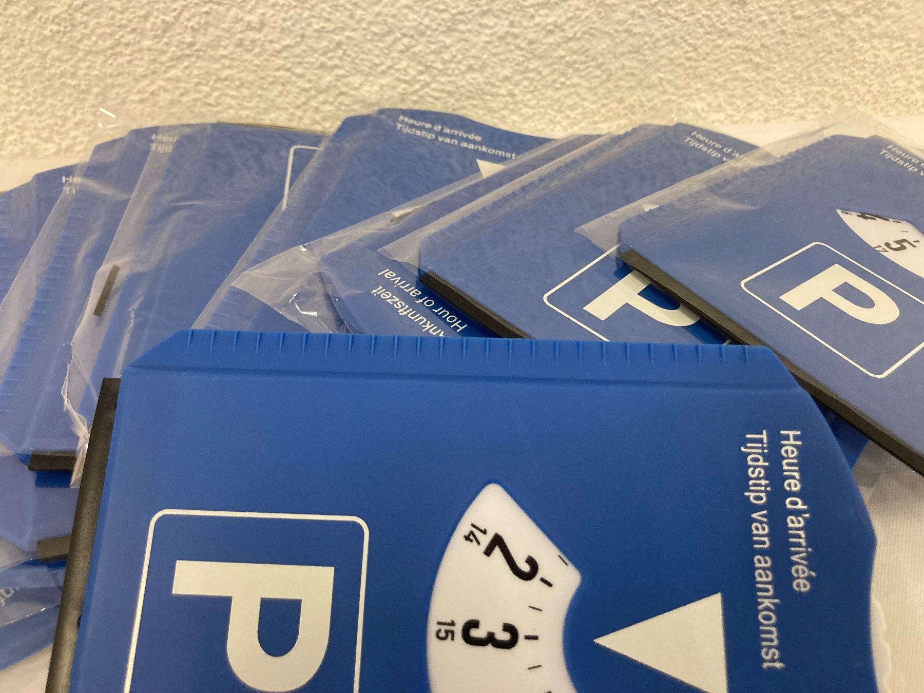 Alle Werkzeuge: Parkscheiben aus Kunststoff mit Eiskratzer, 10 Stück – Neu und originalverpackt aus Neuenhof von jorogo 3