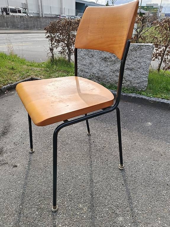 Sedie: Vintage Stuhl retro Design 70s – Usato da Winterthur venduto da style-and-design.zrh 1