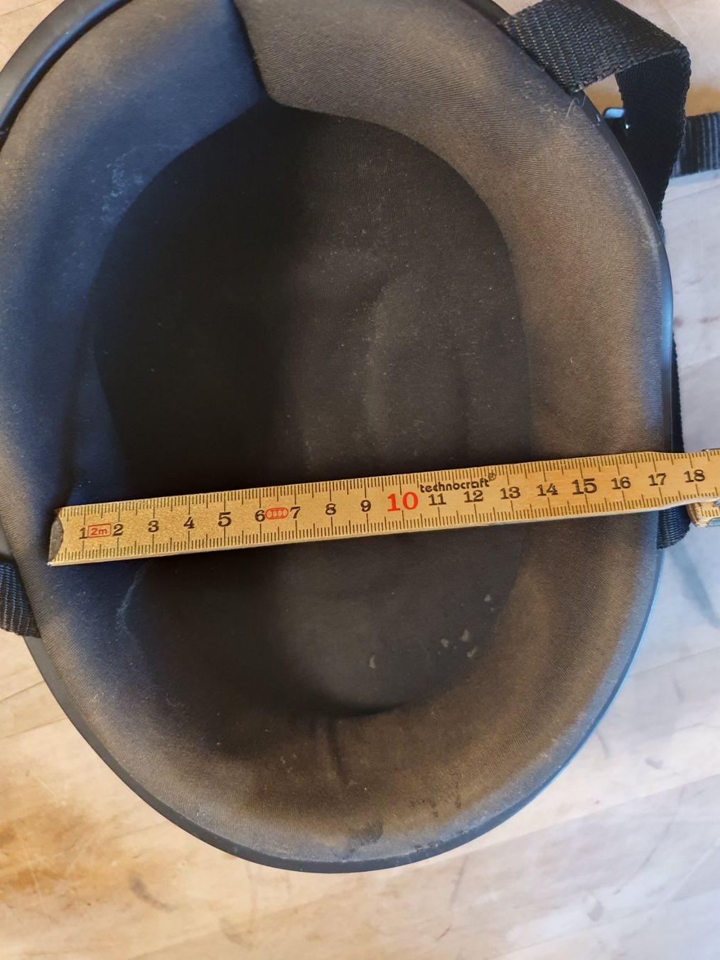 Caschi: Velo / Reithelm schwarz – Usato da Zürich venduto da loosebone 4
