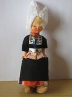 Trachtenpuppe aus Holland, Höhe ca. 20cm