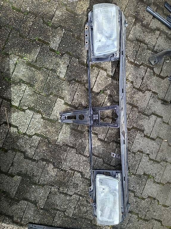 VW Tutti pezzi di ricambio auto: Schlossträger - Jetta 2 – Usato da Wattwil venduto da Domiii04