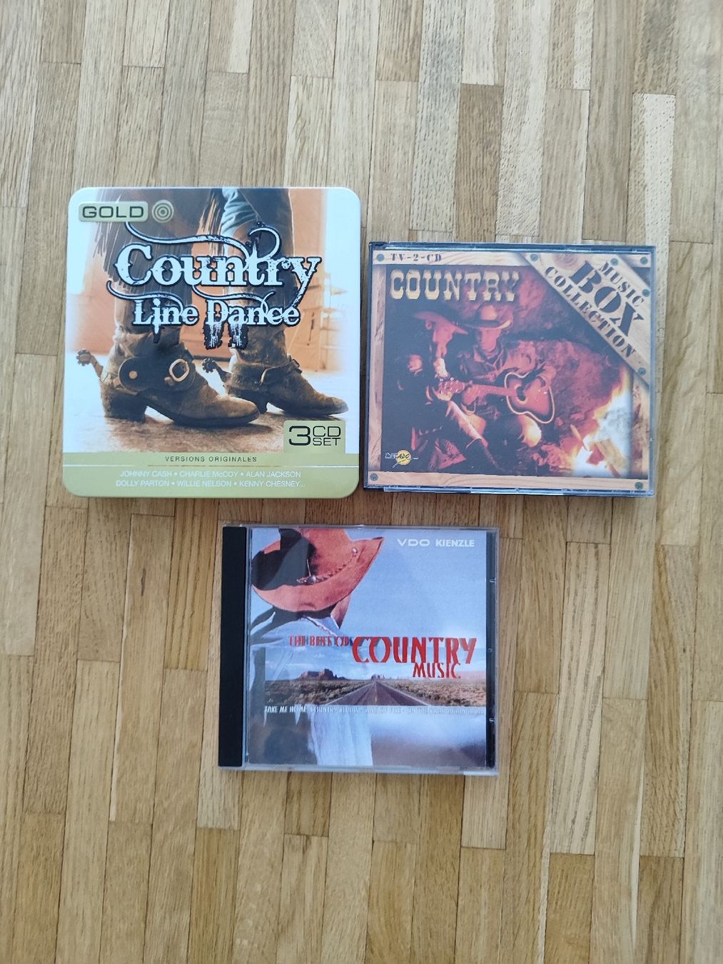 CD: CD's Country Music 🎵 – Usato da Ursy venduto da Sebastien-85