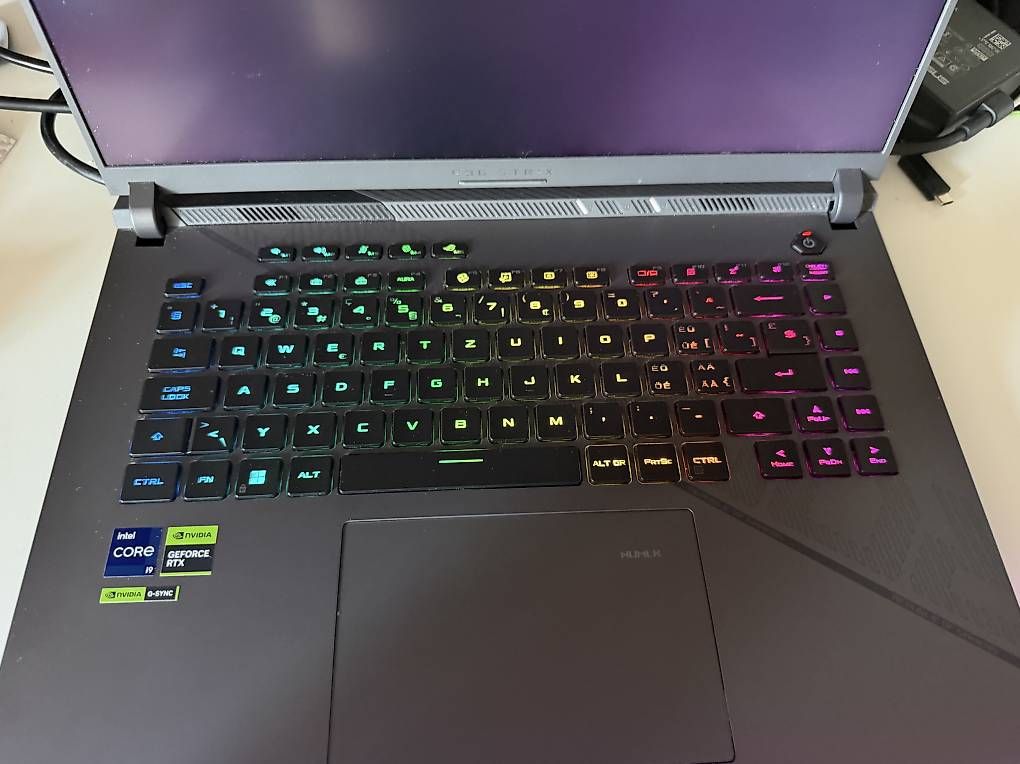 Asus Portables: ASUS ROG Strix G16  RTX 4080 – D'occasion à Wangen an der Aare par dus_nnf8 1