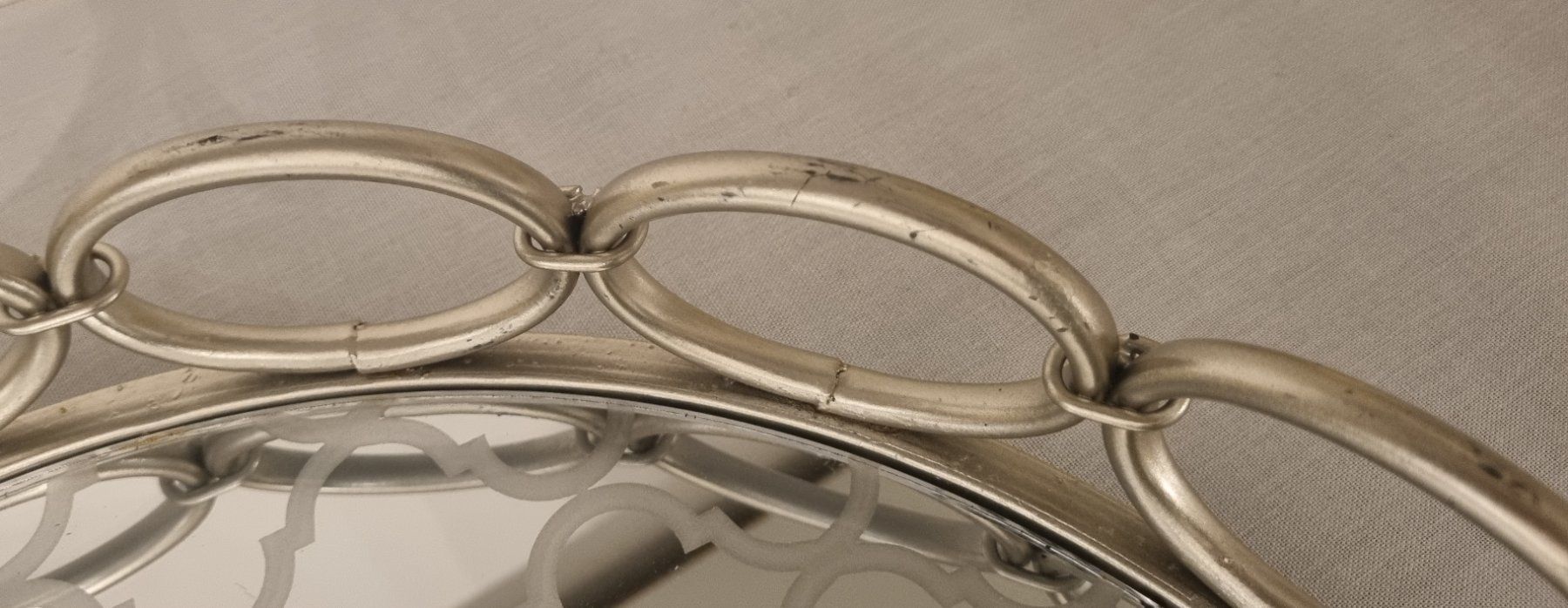 Servierplatten: Gross silbernes dekoratives Serviertablett mit Spiegel, rund – Gebraucht aus Weiach von lor_f6sn 4