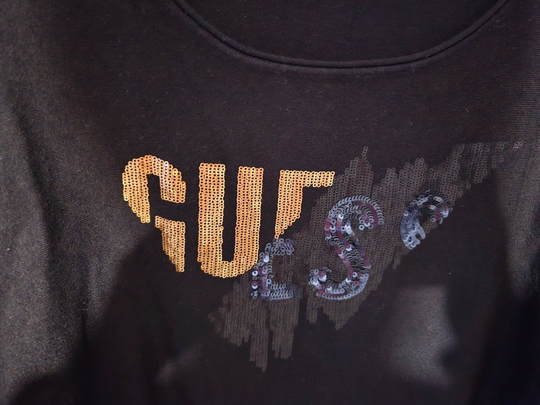 Guess Maglioni & Felpe: Pull noir Guess avec sequins ✨ Taille M, élégant! – Usato da La chaux-de-fonds venduto da nat_sqg2 1