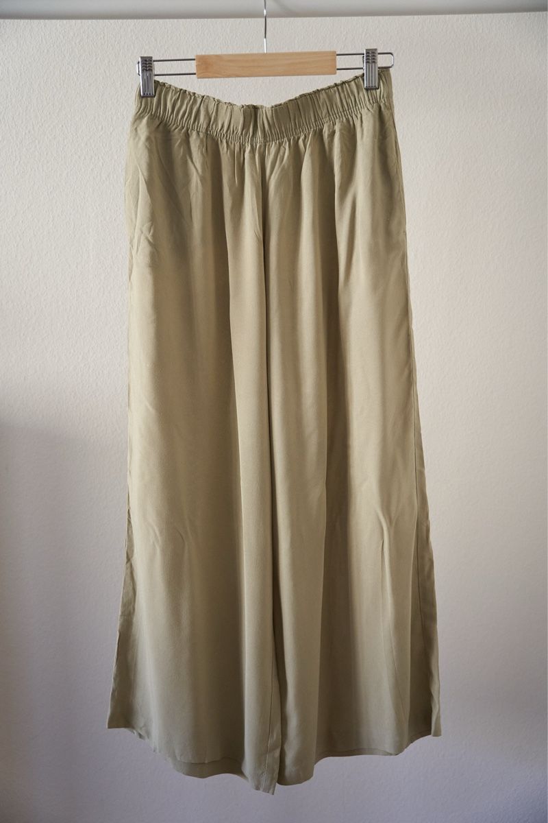 H&M Pantaloni: Viskose Hose H&M Grösse S – Nuovo (secondo la descrizione) da Olten venduto da Sebbwen