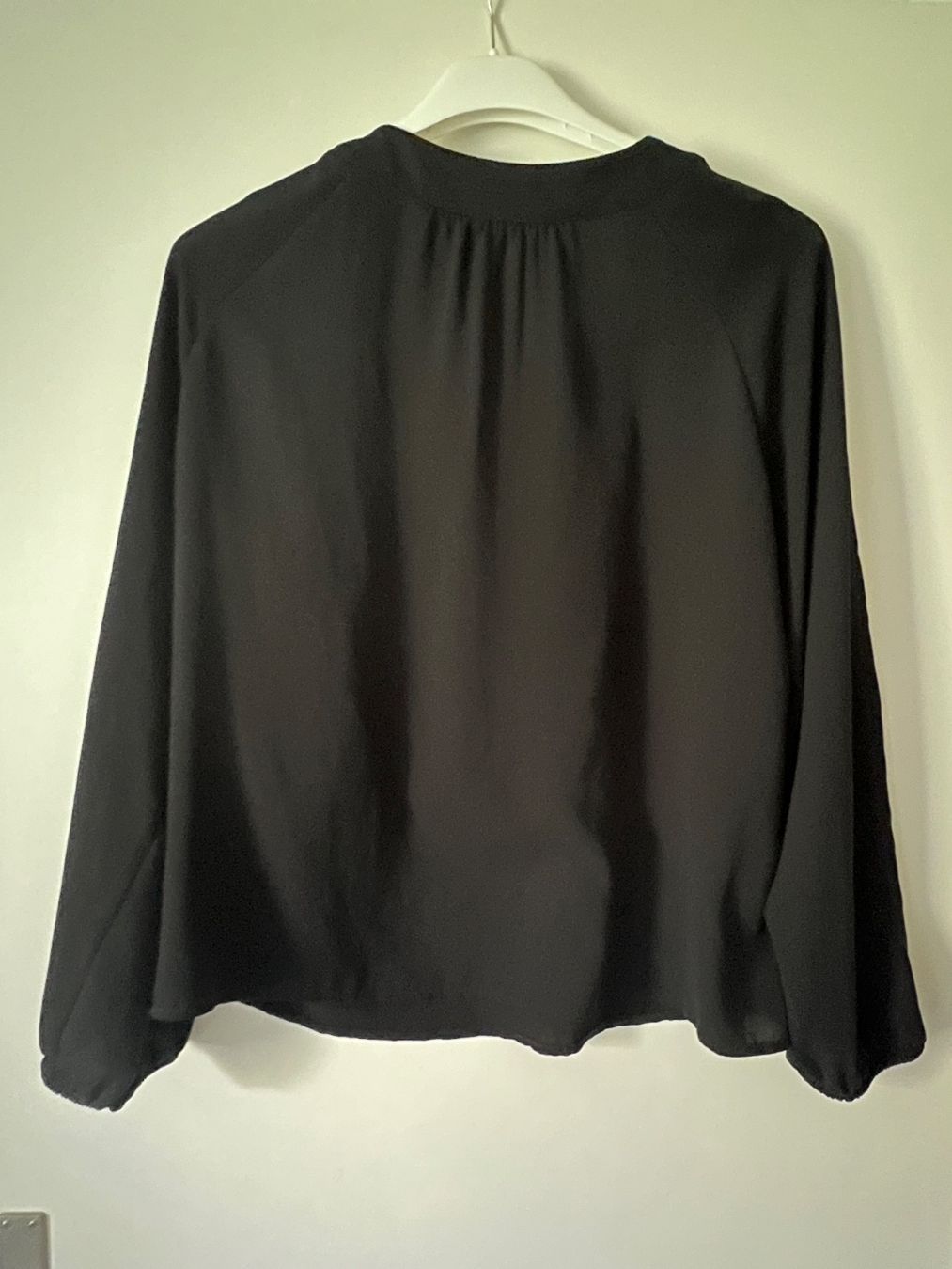Marc Cain Camicette: Marc Cain Bluse black Gr. 2 – Usato da Schmerikon venduto da Speedy053 3